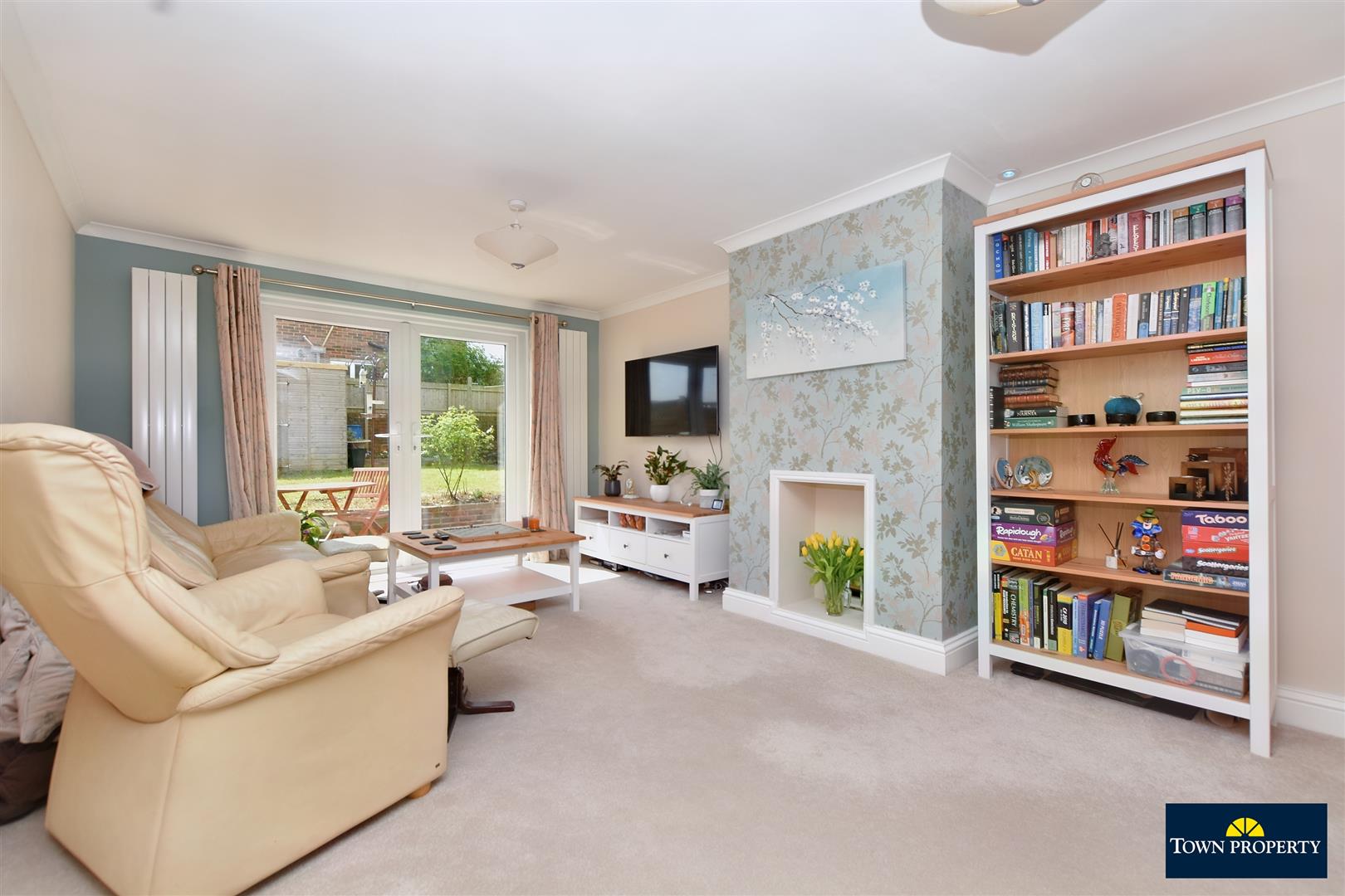 Property Details for Maplehurst Road Eastbourne BN22 0BA Town Property Estate Agents